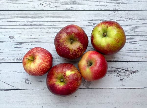 Apples (UK)