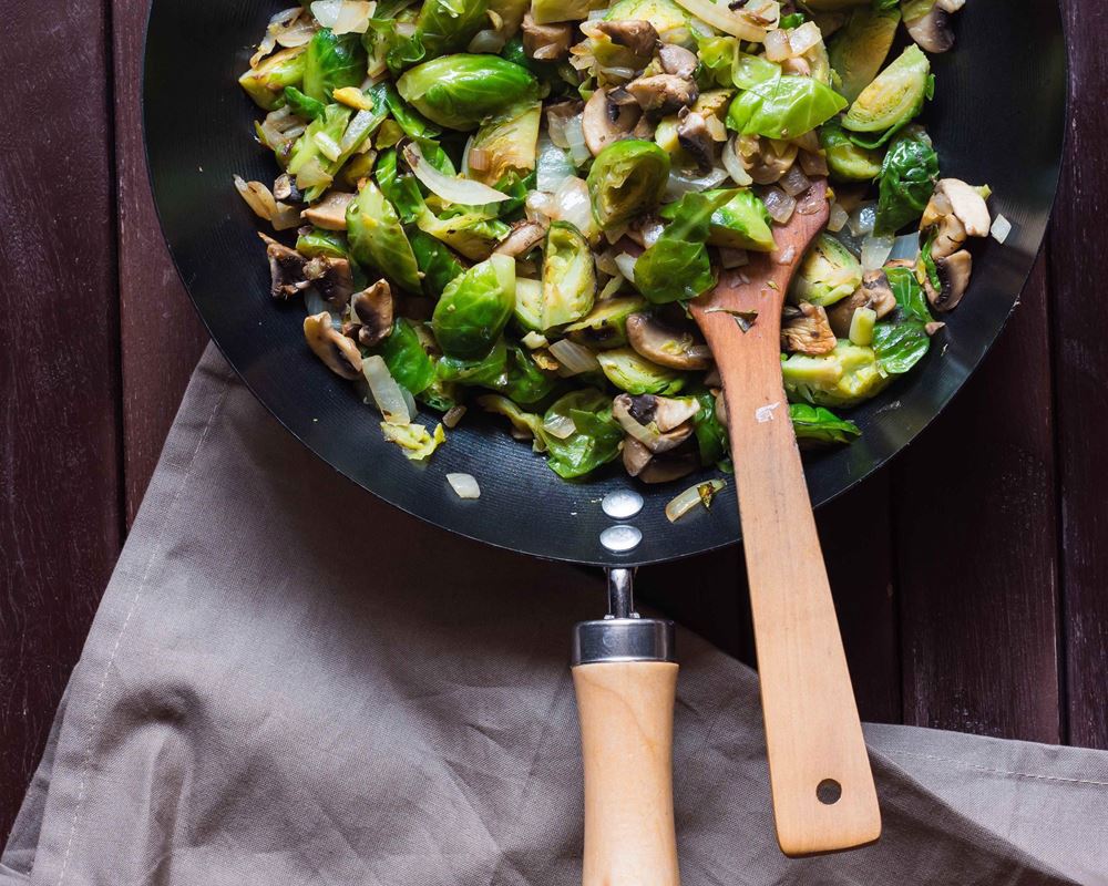 Sauteed Brussels Sprouts with Mushrooms and Lemon