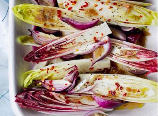 Baked chicory with caramelised onions